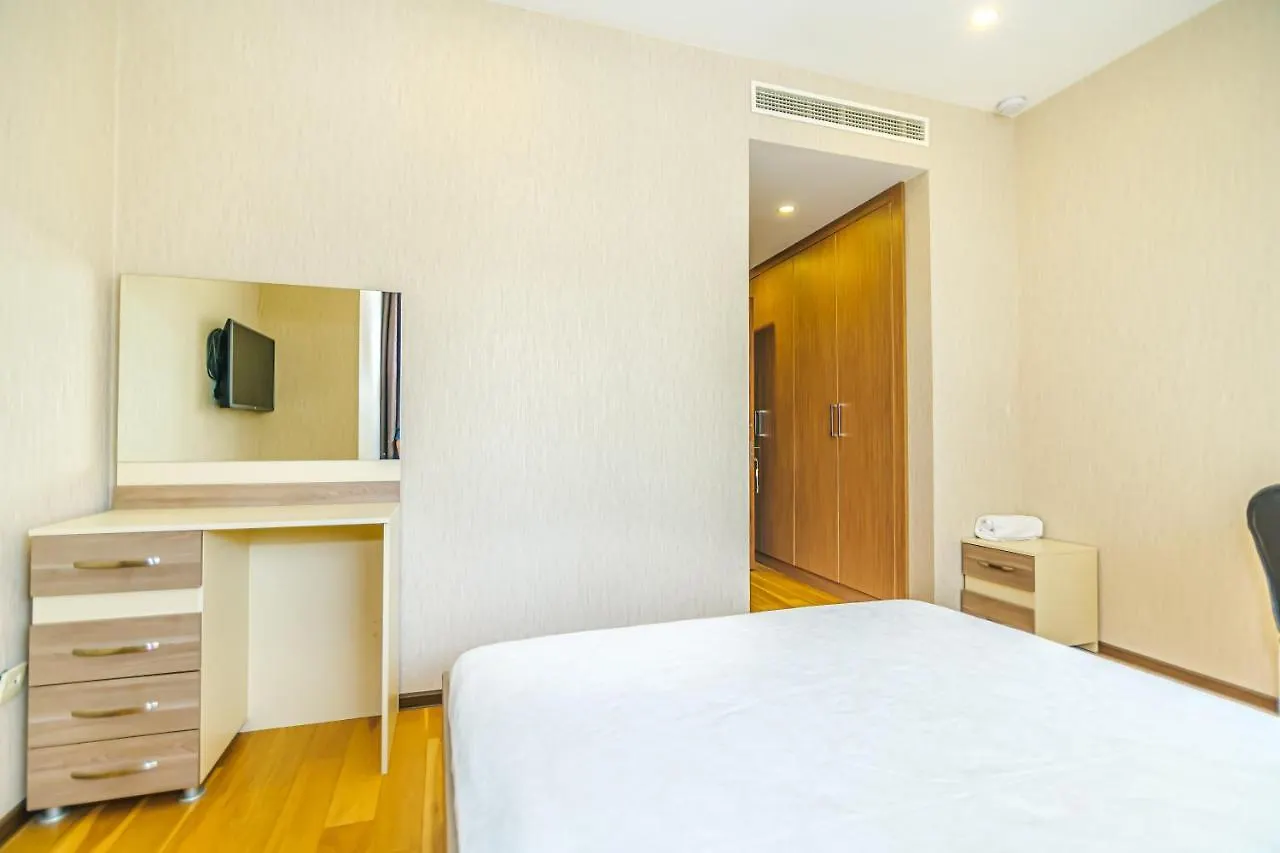 Port Baku Residance Family Room 710 A